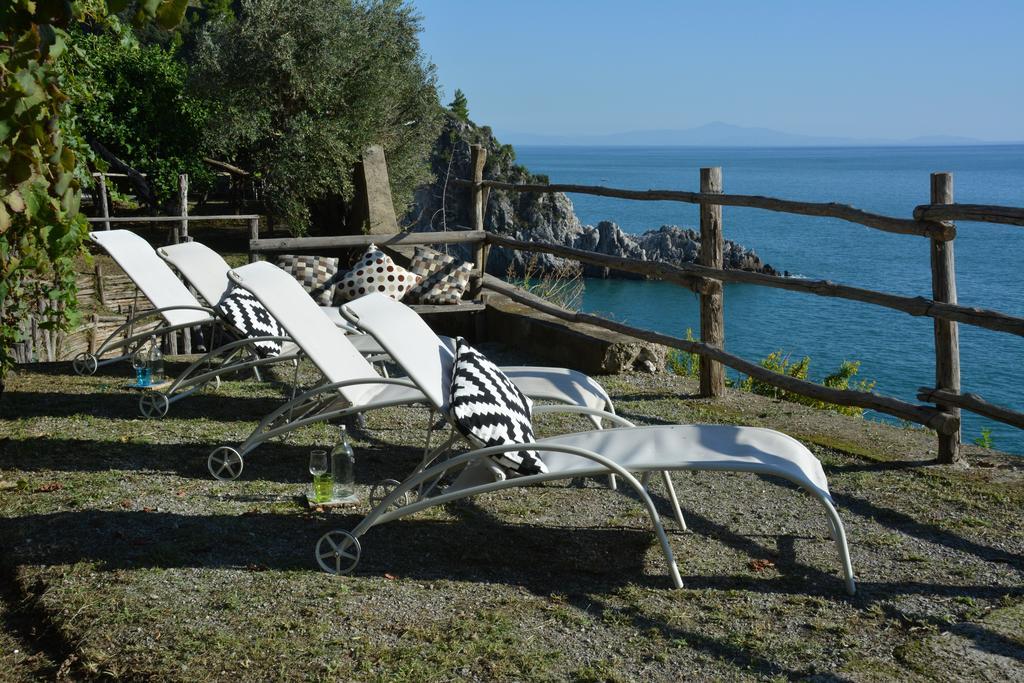 Bella Baia Campsite Maiori Exterior foto